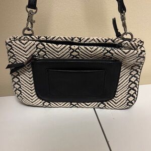 Vera Wang Black and Cream Crossbody Bag with Geometric Design